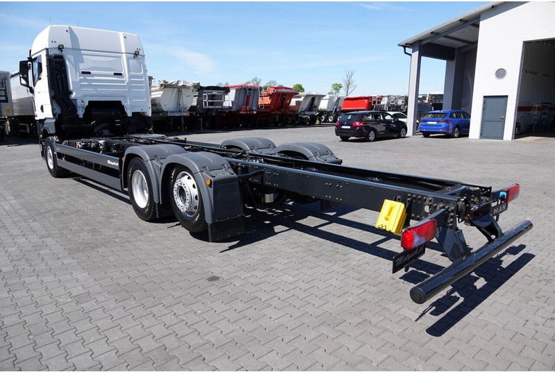 MAN TGX 26.520 / 6x2 / RAMA DŁ. 9,1M / OŚ PODNOSZONA / SKRĘTNA / DO - شاحنة بهيكل معدني للمقصورة: صورة 3 MAN TGX 26.520 / 6x2 / RAMA DŁ. 9,1M / OŚ PODNOSZONA / SKRĘTNA / DO - شاحنة بهيكل معدني للمقصورة: صورة 3