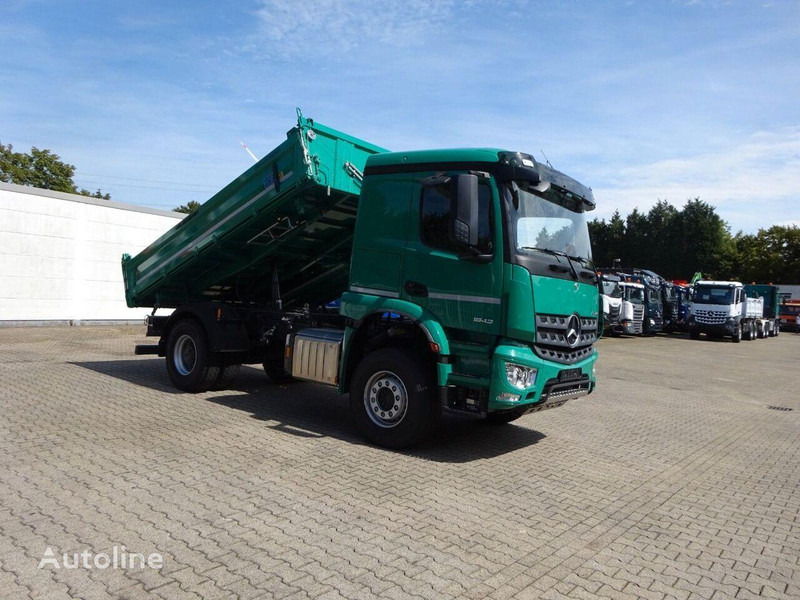 Mercedes-Benz 1843 Arocs 3 way Meiller tipper - شاحنة قلاب: صورة 3 Mercedes-Benz 1843 Arocs 3 way Meiller tipper - شاحنة قلاب: صورة 3
