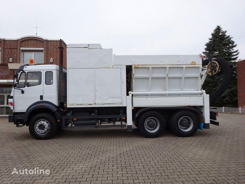 Mercedes-Benz 2527 - Vacuum truck 6x4 - فراغ شاحنة: صورة 3 Mercedes-Benz 2527 - Vacuum truck 6x4 - فراغ شاحنة: صورة 3