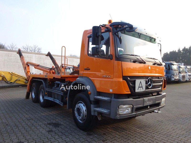 Mercedes-Benz 2633 Axor - Skip loader - شاحنة لودر انزلاقي: صورة 4 Mercedes-Benz 2633 Axor - Skip loader - شاحنة لودر انزلاقي: صورة 4