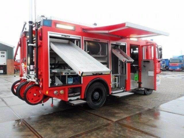 Mercedes-Benz ACTROS 1835 Feuerwehr 2080 L Fire Unit !! - شاحنة حريق: صورة 5 Mercedes-Benz ACTROS 1835 Feuerwehr 2080 L Fire Unit !! - شاحنة حريق: صورة 5
