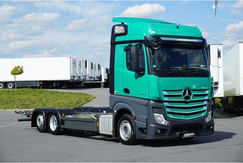 Mercedes-Benz ACTROS / 2548 / ACC / E 6 / MP 5 / MEGA / BDF 7,82 M / RETARDER - شاحنة بهيكل معدني للمقصورة: صورة 1 Mercedes-Benz ACTROS / 2548 / ACC / E 6 / MP 5 / MEGA / BDF 7,82 M / RETARDER - شاحنة بهيكل معدني للمقصورة: صورة 1