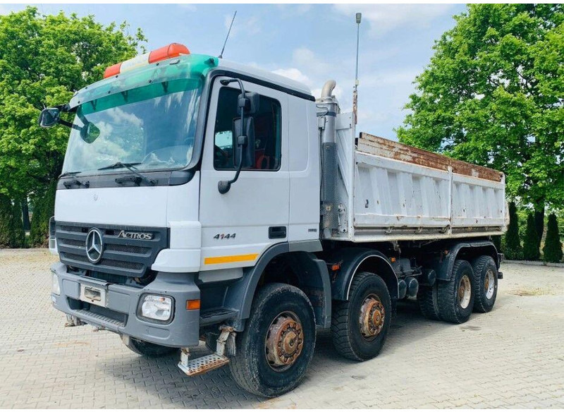 Mercedes-Benz ACTROS 4144 8x8 Tipper - شاحنة قلاب: صورة 3 Mercedes-Benz ACTROS 4144 8x8 Tipper - شاحنة قلاب: صورة 3