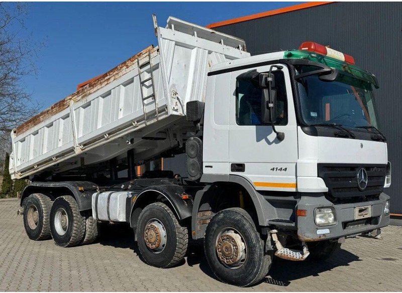 Mercedes-Benz ACTROS 4144 8x8 Tipper - شاحنة قلاب: صورة 5 Mercedes-Benz ACTROS 4144 8x8 Tipper - شاحنة قلاب: صورة 5