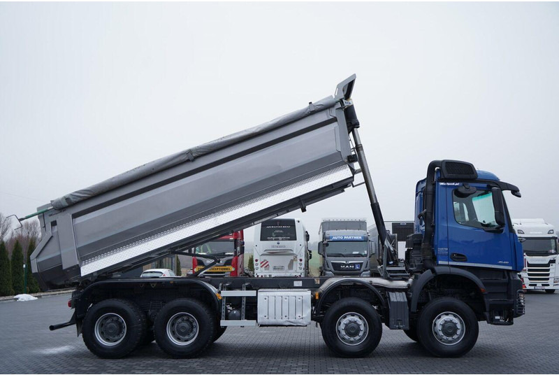Mercedes-Benz ACTROS 4145 / 8X8 / WYWROTKA TYLNOZSYPOWA / KH-KIPPER 6 M / AUTO - شاحنة قلاب: صورة 5 Mercedes-Benz ACTROS 4145 / 8X8 / WYWROTKA TYLNOZSYPOWA / KH-KIPPER 6 M / AUTO - شاحنة قلاب: صورة 5