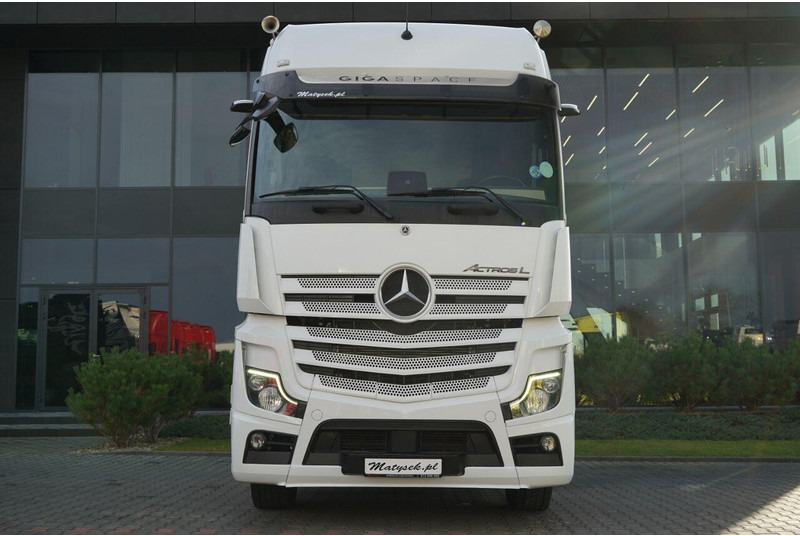 Mercedes-Benz ACTROS L 1851 / GIGA SPACE / RETARDER / 2022 R - رأس تريلا: صورة 3 Mercedes-Benz ACTROS L 1851 / GIGA SPACE / RETARDER / 2022 R - رأس تريلا: صورة 3