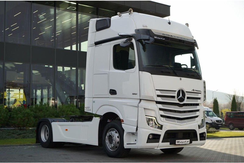 Mercedes-Benz ACTROS L 1851 / GIGA SPACE / RETARDER / 2022 R - رأس تريلا: صورة 5 Mercedes-Benz ACTROS L 1851 / GIGA SPACE / RETARDER / 2022 R - رأس تريلا: صورة 5
