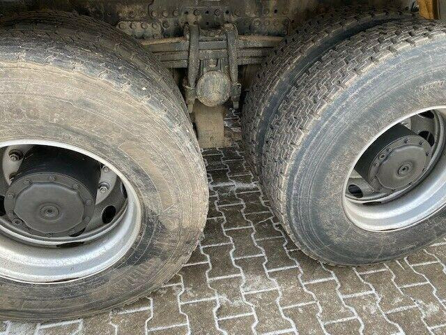 شاحنة خلاطة خرسانة Mercedes-Benz AROCS 3240: صورة 12