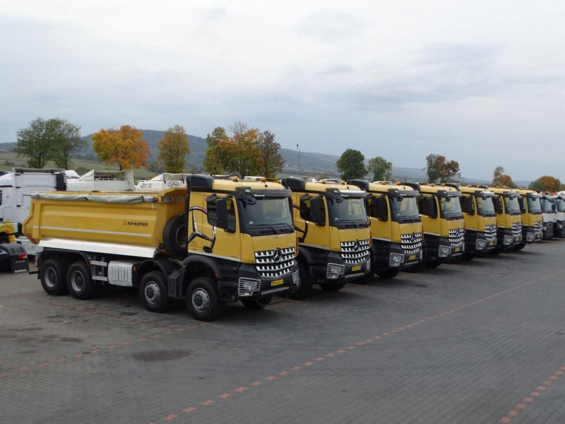 Mercedes-Benz AROCS 4145 / 8x8 / WYWROTKA TYLNOZSYPOWA / KH KIPPER / EURO 6 - شاحنة قلاب: صورة 3 Mercedes-Benz AROCS 4145 / 8x8 / WYWROTKA TYLNOZSYPOWA / KH KIPPER / EURO 6 - شاحنة قلاب: صورة 3