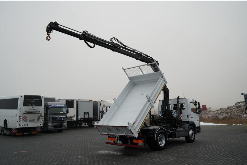 Mercedes-Benz ATEGO 1218 / 4x2 / WYWROTKA + HDS HIAB 0088 BS-3 / PILOT /MANU - شاحنة قلاب, شاحنة كرين: صورة 4 Mercedes-Benz ATEGO 1218 / 4x2 / WYWROTKA + HDS HIAB 0088 BS-3 / PILOT /MANU - شاحنة قلاب, شاحنة كرين: صورة 4