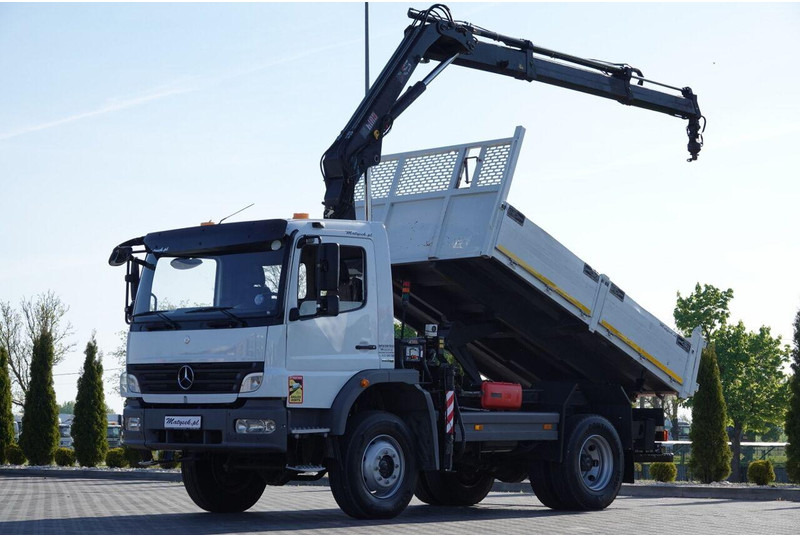 Mercedes-Benz ATEGO 16.24 / 4X4 / WYWROTKA + HDS HIAB 111 BS-2 / PILOT / ROT - شاحنة قلاب: صورة 1 Mercedes-Benz ATEGO 16.24 / 4X4 / WYWROTKA + HDS HIAB 111 BS-2 / PILOT / ROT - شاحنة قلاب: صورة 1