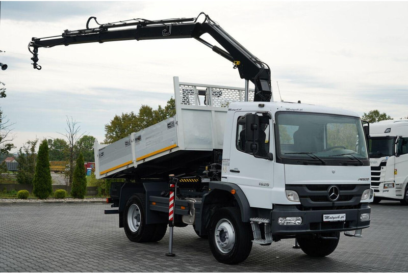 Mercedes-Benz ATEGO 1629 / 4x4 / WYWROTKA + HDS HIAB 111 B-3 / PILOT / ROTAT - شاحنة قلاب, شاحنة كرين: صورة 1 Mercedes-Benz ATEGO 1629 / 4x4 / WYWROTKA + HDS HIAB 111 B-3 / PILOT / ROTAT - شاحنة قلاب, شاحنة كرين: صورة 1