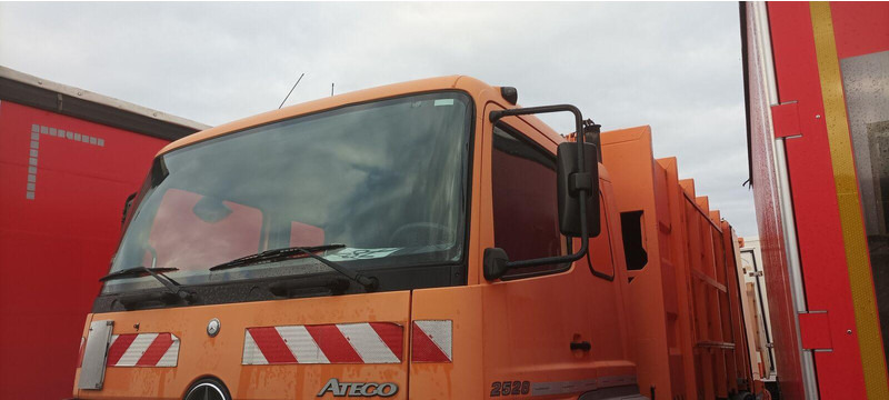 Mercedes-Benz ATEGO 2528 2628 ZOELLER MEDIUM Garbage Truck - شاحنة قمامة: صورة 2 Mercedes-Benz ATEGO 2528 2628 ZOELLER MEDIUM Garbage Truck - شاحنة قمامة: صورة 2