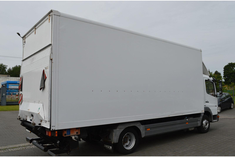 Mercedes-Benz ATEGO 816 CONTAINER+LIFT EURO 5 - شاحنة صندوقية: صورة 4 Mercedes-Benz ATEGO 816 CONTAINER+LIFT EURO 5 - شاحنة صندوقية: صورة 4