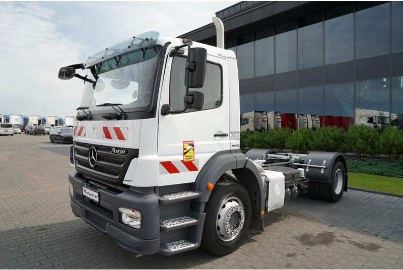 Mercedes-Benz AXOR 1829 - رأس تريلا: صورة 5 Mercedes-Benz AXOR 1829 - رأس تريلا: صورة 5