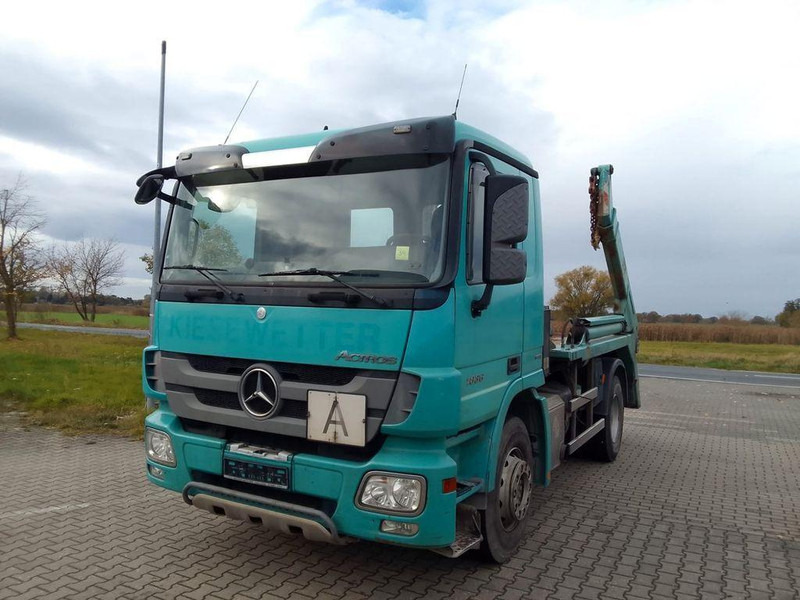 Mercedes-Benz Actros 1836 - شاحنة لودر انزلاقي: صورة 1 Mercedes-Benz Actros 1836 - شاحنة لودر انزلاقي: صورة 1