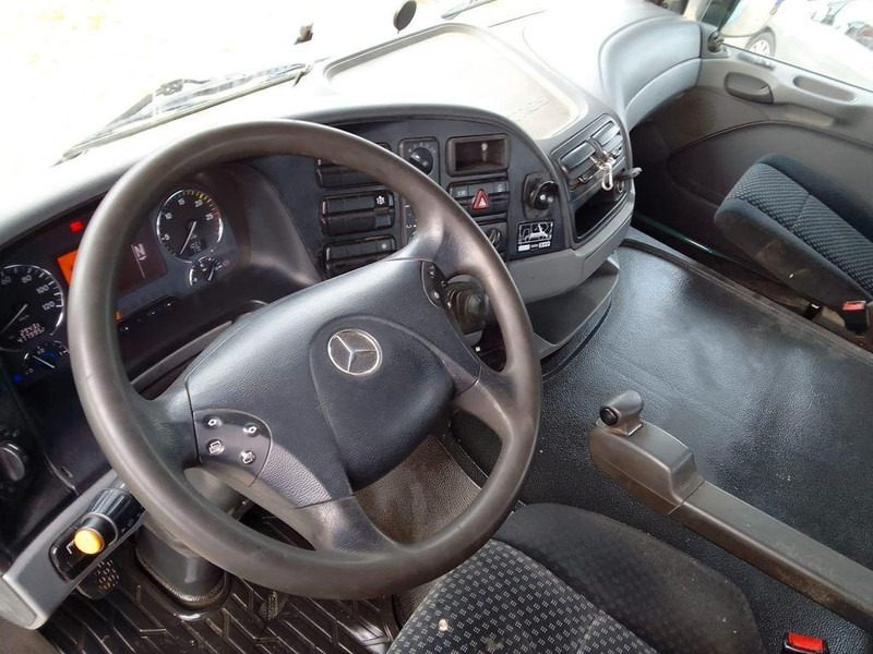 Mercedes-Benz Actros 1836 - شاحنة لودر انزلاقي: صورة 5 Mercedes-Benz Actros 1836 - شاحنة لودر انزلاقي: صورة 5