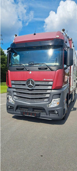 Mercedes-Benz Actros 1851 - شاحنة ماشية: صورة 3 Mercedes-Benz Actros 1851 - شاحنة ماشية: صورة 3