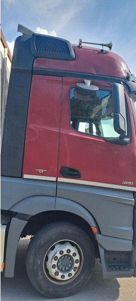Mercedes-Benz Actros 1851 - شاحنة ماشية: صورة 4 Mercedes-Benz Actros 1851 - شاحنة ماشية: صورة 4