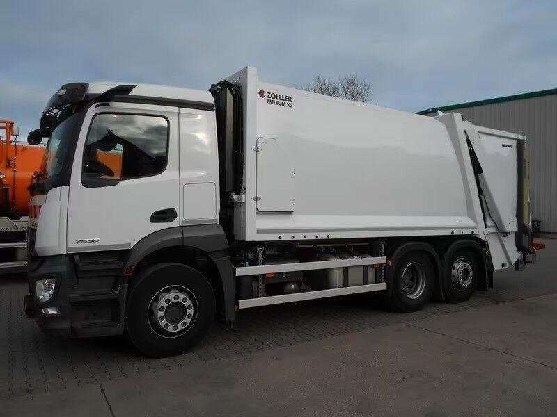 Mercedes-Benz Actros 2536 - Garbage truck - شاحنة قمامة: صورة 1 Mercedes-Benz Actros 2536 - Garbage truck - شاحنة قمامة: صورة 1