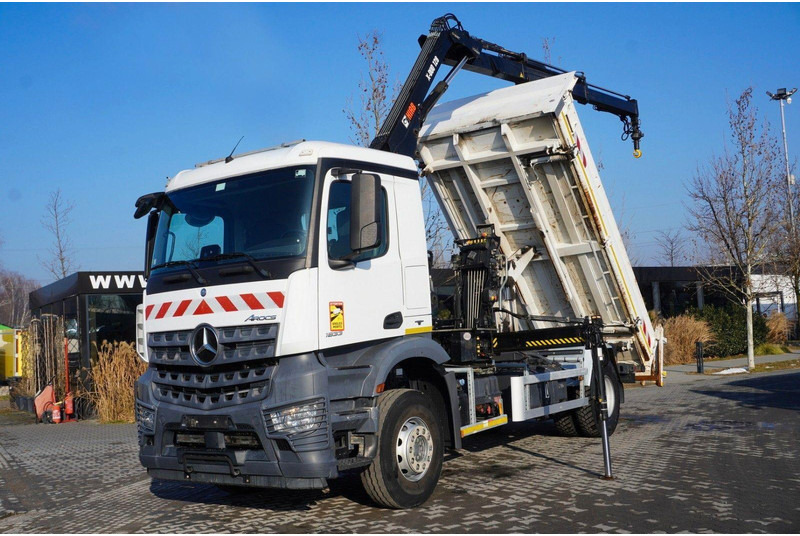 Mercedes-Benz Arocs 1833 3-Way Tipper Crane HIAB X-DUO 128 B - شاحنة قلاب, شاحنة كرين: صورة 2 Mercedes-Benz Arocs 1833 3-Way Tipper Crane HIAB X-DUO 128 B - شاحنة قلاب, شاحنة كرين: صورة 2