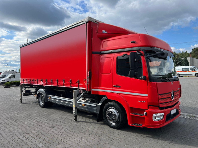 Mercedes-Benz Atego 1227 CURTAIN PLANE BDF SWAP CHASSIS WECHSELFAHRGESTELL - شاحنة ذات ستائر جانبية: صورة 5 Mercedes-Benz Atego 1227 CURTAIN PLANE BDF SWAP CHASSIS WECHSELFAHRGESTELL - شاحنة ذات ستائر جانبية: صورة 5