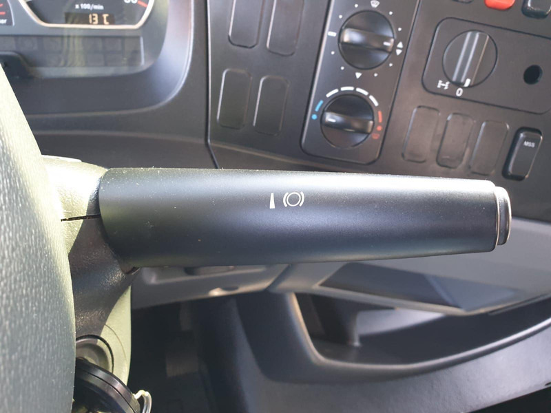 شاحنة صندوقية Mercedes-Benz Atego 816 BOX+LIFT DEUSTCHER LKW: صورة 19