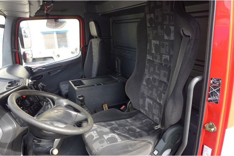 Mercedes-Benz Axor 1826 *Euro5*TÜV*HIAB 099B-2 DUO*1824 1829 - شاحنات مسطحة, شاحنة كرين: صورة 5 Mercedes-Benz Axor 1826 *Euro5*TÜV*HIAB 099B-2 DUO*1824 1829 - شاحنات مسطحة, شاحنة كرين: صورة 5