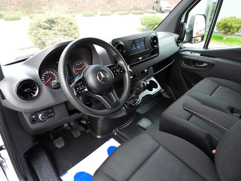 Mercedes-Benz SPRINTER 314 CHŁODNIA KONTENER -1*C TEMPOMAT NAWIGACJA KLIMATYZA - شاحنة توصيل مبردة: صورة 2 Mercedes-Benz SPRINTER 314 CHŁODNIA KONTENER -1*C TEMPOMAT NAWIGACJA KLIMATYZA - شاحنة توصيل مبردة: صورة 2
