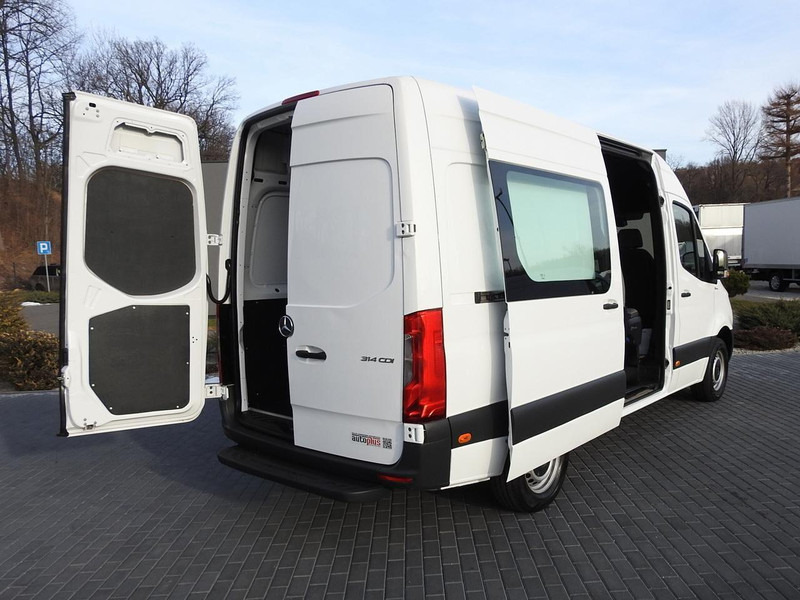 Mercedes-Benz SPRINTER 314 FURGON BRYGADÓWKA 6 MIEJSC TEMPOMAT KLIMATYZACJA - حافلة صغيرة, ميكروباص: صورة 3 Mercedes-Benz SPRINTER 314 FURGON BRYGADÓWKA 6 MIEJSC TEMPOMAT KLIMATYZACJA - حافلة صغيرة, ميكروباص: صورة 3