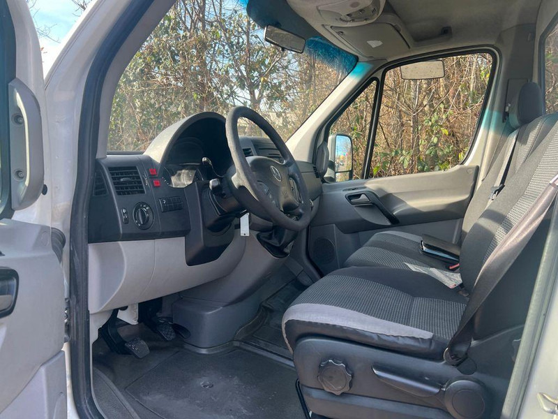 شاحنة جرار صغيرة Mercedes-Benz SPRINTER 519: صورة 10