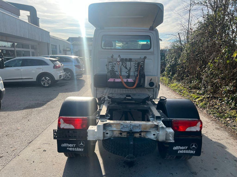 Mercedes-Benz SPRINTER 519 - رأس تريلا: صورة 4 Mercedes-Benz SPRINTER 519 - رأس تريلا: صورة 4