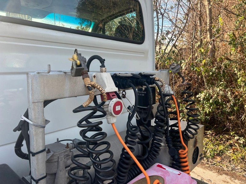 شاحنة جرار صغيرة Mercedes-Benz SPRINTER 519: صورة 14