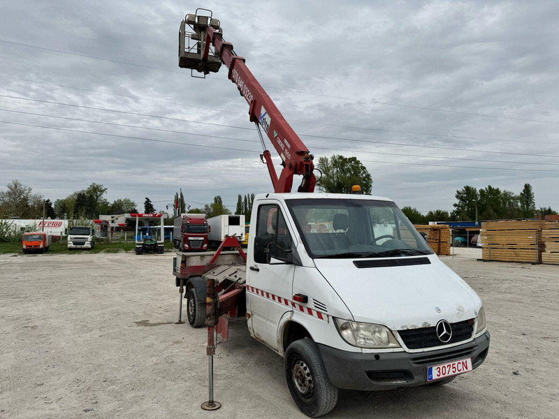 Mercedes-Benz Sprinter 311 - OMME 1950 - Lifting Basket - شاحنة, شاحنة كرين: صورة 1 Mercedes-Benz Sprinter 311 - OMME 1950 - Lifting Basket - شاحنة, شاحنة كرين: صورة 1