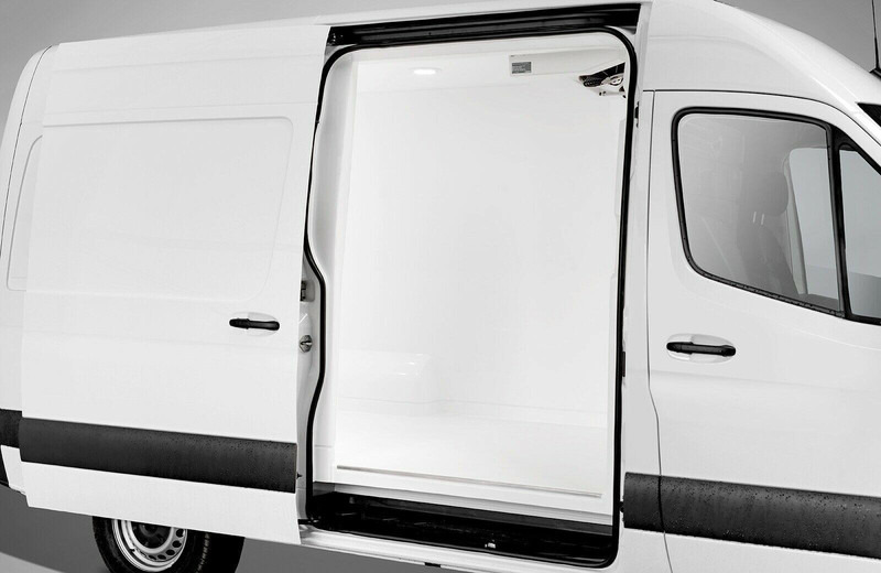 Mercedes-Benz Sprinter 315 - شاحنة توصيل مبردة: صورة 2 Mercedes-Benz Sprinter 315 - شاحنة توصيل مبردة: صورة 2