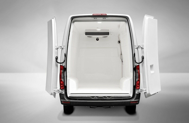 Mercedes-Benz Sprinter 315 - شاحنة توصيل مبردة: صورة 4 Mercedes-Benz Sprinter 315 - شاحنة توصيل مبردة: صورة 4