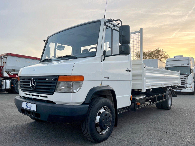 Mercedes-Benz Vario 816 816/AHK/ Blatt-Blatt /Radstand 4250mm - شاحنة قلاب: صورة 1 Mercedes-Benz Vario 816 816/AHK/ Blatt-Blatt /Radstand 4250mm - شاحنة قلاب: صورة 1