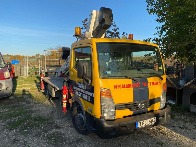 Nissan Cabstar 35.12 - ISOLI PT 225 aerial working platform 22,5m - 3,5 - شاحنة, شاحنة كرين: صورة 1 Nissan Cabstar 35.12 - ISOLI PT 225 aerial working platform 22,5m - 3,5 - شاحنة, شاحنة كرين: صورة 1