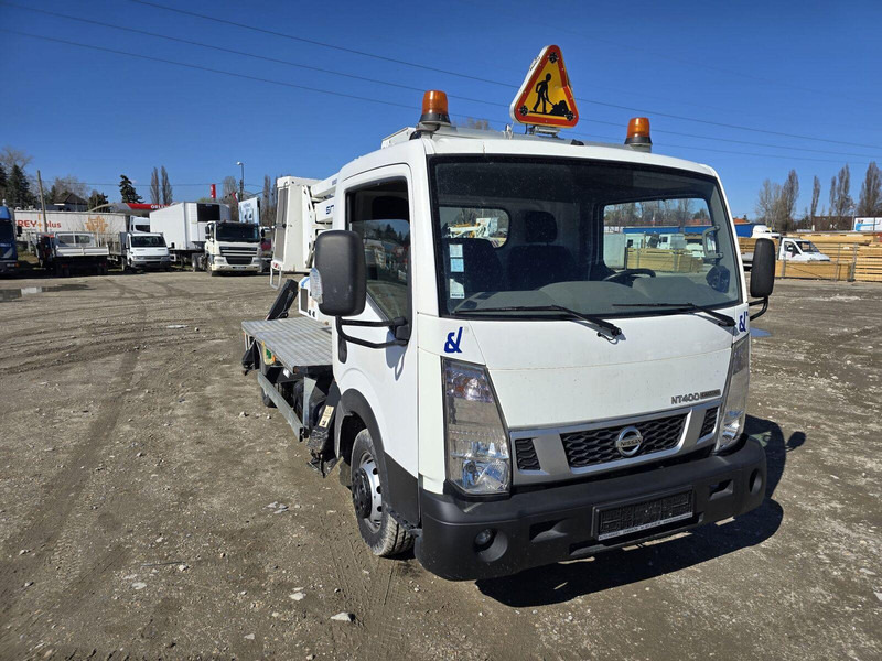 Nissan Cabstar NT 400 Oil & Steel Snake 2010H - 20m - 2 pieces - شاحنة, شاحنة كرين: صورة 4 Nissan Cabstar NT 400 Oil & Steel Snake 2010H - 20m - 2 pieces - شاحنة, شاحنة كرين: صورة 4