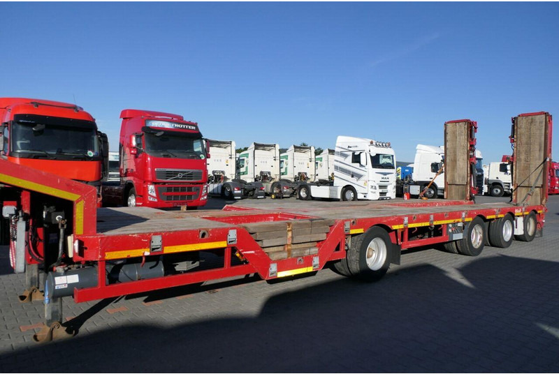 Nooteboom NISKOPODWOZIE LAWETA / 4 OSIOWA / DMC: 73500 KG / NAJAZDY HYDRAU - نصف مقطورة بلودر منخفض: صورة 5 Nooteboom NISKOPODWOZIE LAWETA / 4 OSIOWA / DMC: 73500 KG / NAJAZDY HYDRAU - نصف مقطورة بلودر منخفض: صورة 5