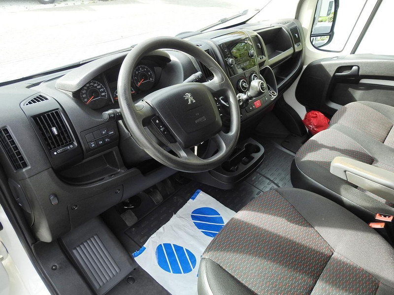 Peugeot BOXER SKRZYNIA PODWÓJNA KABINA DOKA 7 MIEJSC KLIMATYZACJA  140KM - شاحنة مغلقة بستائر جانبية, الشاحنات الصغيرة كابينة مزدوجة: صورة 2 Peugeot BOXER SKRZYNIA PODWÓJNA KABINA DOKA 7 MIEJSC KLIMATYZACJA  140KM - شاحنة مغلقة بستائر جانبية, الشاحنات الصغيرة كابينة مزدوجة: صورة 2