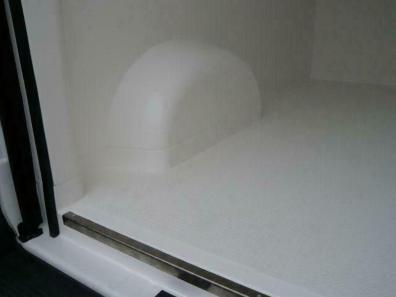 Peugeot Boxer BlueHDI 35 L2H2 Hűtős furgon Frigosoft 4500 - شاحنة توصيل مبردة: صورة 3 Peugeot Boxer BlueHDI 35 L2H2 Hűtős furgon Frigosoft 4500 - شاحنة توصيل مبردة: صورة 3