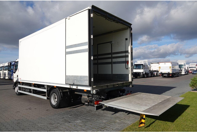 شاحنة ذات مبرد Renault D 250 / CHŁODNIA - 6,7 m / THERMO KING T 600R / + WINDA ZAŁADOWC: صورة 17 شاحنة ذات مبرد Renault D 250 / CHŁODNIA - 6,7 m / THERMO KING T 600R / + WINDA ZAŁADOWC: صورة 17