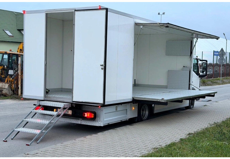 Renault D 7.5 Mobile Shop / Showroom - شاحنة صندوقية: صورة 5 Renault D 7.5 Mobile Shop / Showroom - شاحنة صندوقية: صورة 5