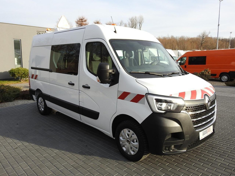 Renault MASTER FURGON BRYGADÓWKA 7 MIEJSC TEMPOMAT KLIMATYZACJA LEDY 1 - حافلة صغيرة, ميكروباص: صورة 4 Renault MASTER FURGON BRYGADÓWKA 7 MIEJSC TEMPOMAT KLIMATYZACJA LEDY 1 - حافلة صغيرة, ميكروباص: صورة 4