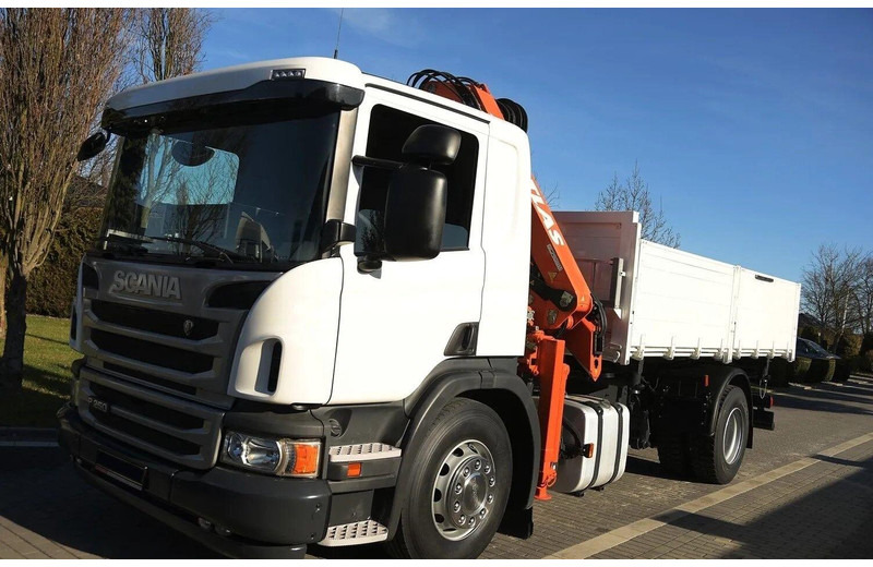 Scania P 250 - 3 way tipper + crane - شاحنة قلاب, شاحنة كرين: صورة 1 Scania P 250 - 3 way tipper + crane - شاحنة قلاب, شاحنة كرين: صورة 1