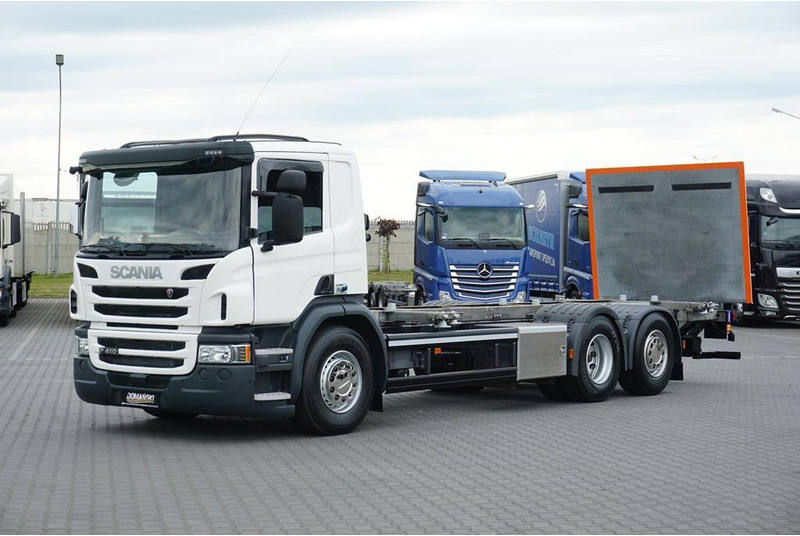 Scania P 410 / ACC / E 6 / BDF + WINDA / 7.15 , 7.45, 7.82 M / OŚ SKRĘT - شاحنة بهيكل معدني للمقصورة: صورة 2 Scania P 410 / ACC / E 6 / BDF + WINDA / 7.15 , 7.45, 7.82 M / OŚ SKRĘT - شاحنة بهيكل معدني للمقصورة: صورة 2