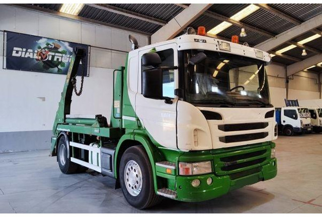 Scania P360 Hyvalift - شاحنة لودر انزلاقي: صورة 2 Scania P360 Hyvalift - شاحنة لودر انزلاقي: صورة 2