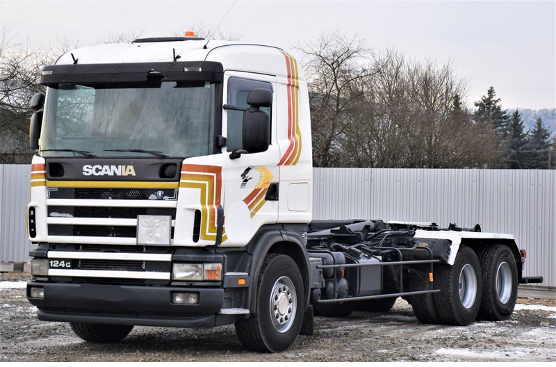 Scania R124 470 Abrollkipper * 6x2 * Motor Problem - شاحنة برافعة خطافية: صورة 4 Scania R124 470 Abrollkipper * 6x2 * Motor Problem - شاحنة برافعة خطافية: صورة 4