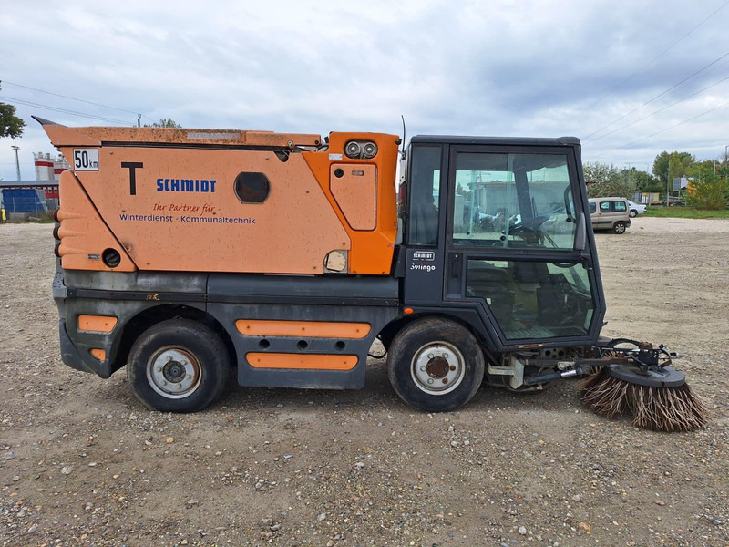 Schmidt Swingo 250 - Sweeper - سياره كنس شوارع: صورة 4 Schmidt Swingo 250 - Sweeper - سياره كنس شوارع: صورة 4